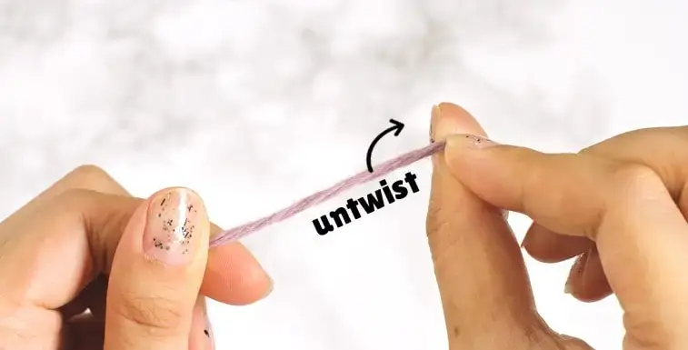 untwisting yarn to join together