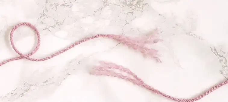 two yarn strands that are unplied