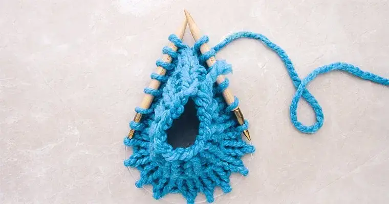 how to knit with circular needles