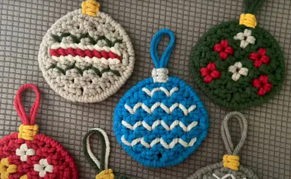 Macrame Christmas Ball Ornament Tutorial - 2024 Macrame Christmas Challenge