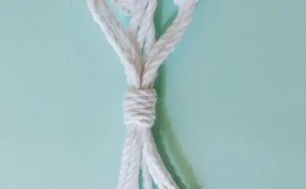 Easy DIY Macrame Bath Bomb Hanger for Beginners - Disco Ball Hanger