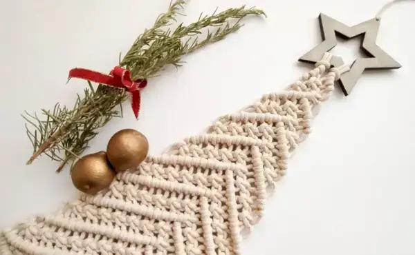 14 Beautiful and Unique Macrame Tutorials by Ourania from myTotalHandmade