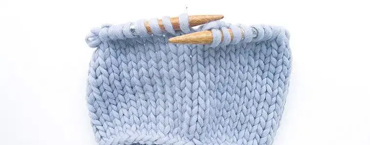 stockinette stitch knitting in the round