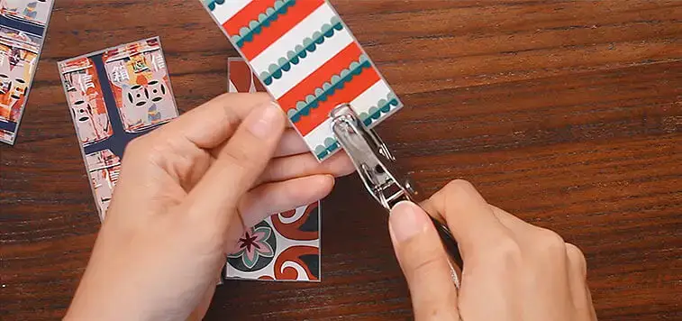 making a tassel bookmark