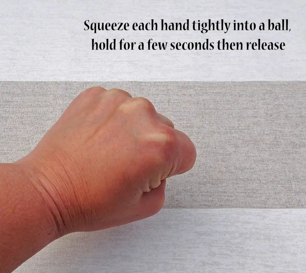 Des mains douloureuses à cause du tricot ou du crochet ? Ces étirements pourraient aider !