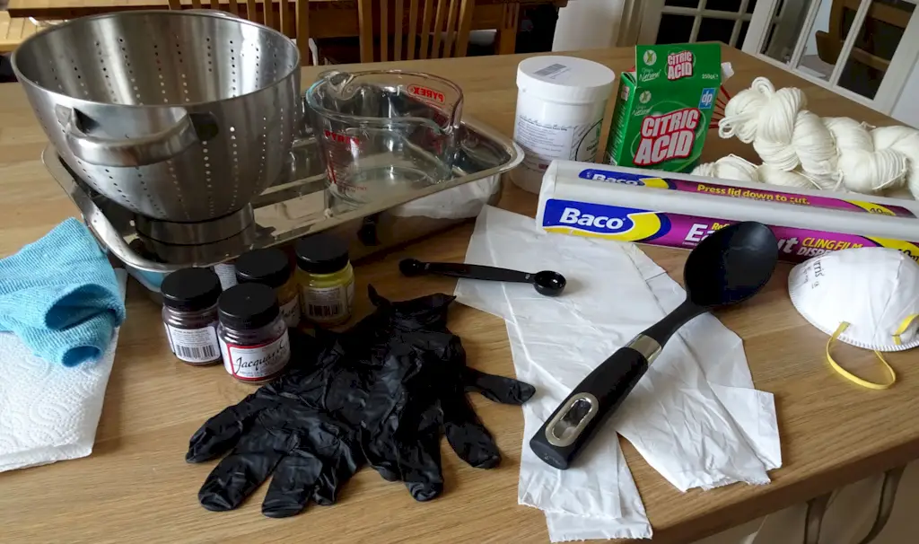 Tenyeix el teu propi fil: com tenyir el fil auto-tirant a casa!