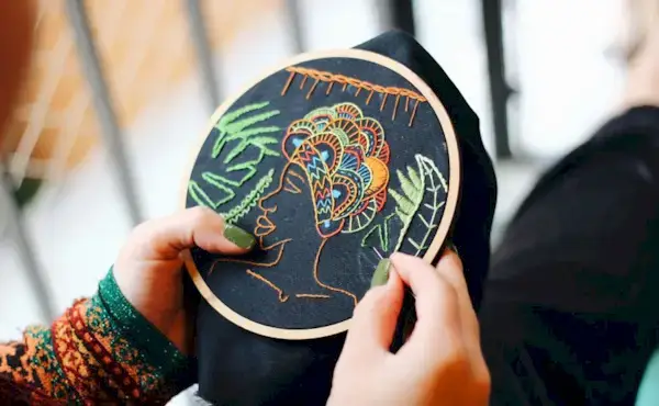 10 Amazing Fiber Arts - DIY KITS - How to start with Embroidery