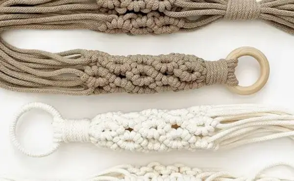 Monthly Macrame Challenge September Intermediate Plant Hanger