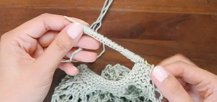creating handles for knit bag