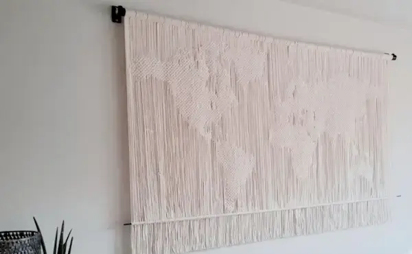 Úžasný návod na zavěšení mapy světa Macrame od Boho Art XL – užijte si 50% SLEVU!